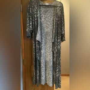 ☃️ NEW LOWER PRICE ☃️ ~ LulaRoe Shirley